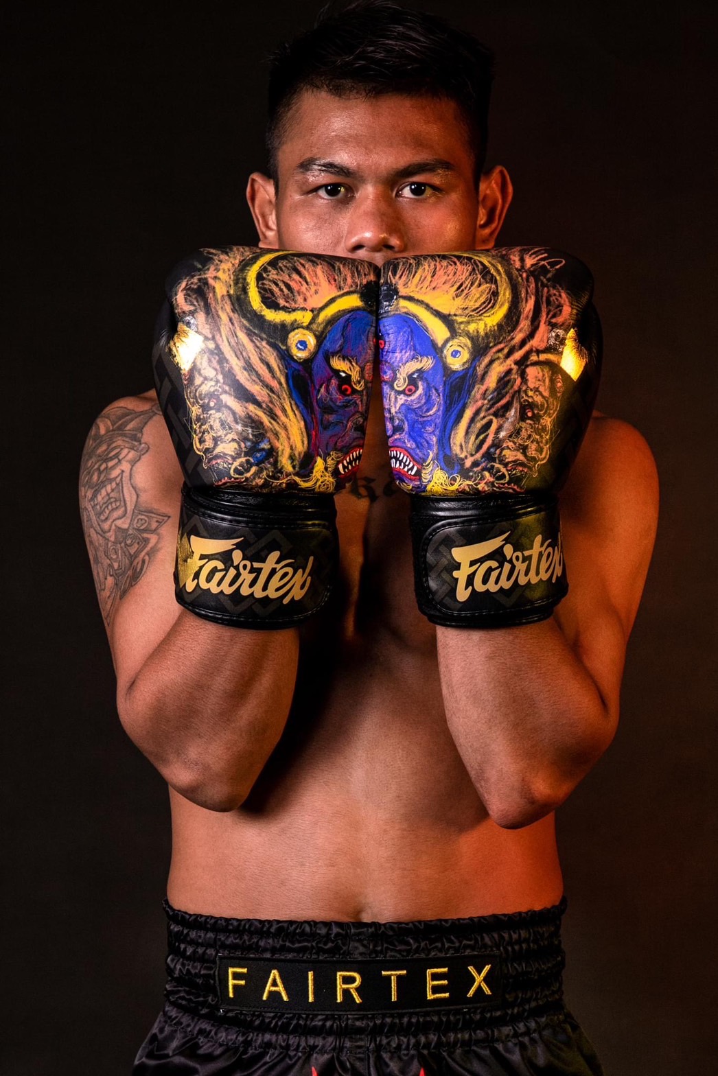 Fairtex Yamantaka Boxing Gloves with delivery from Thailand